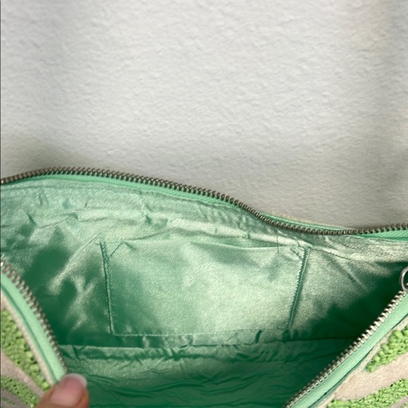 Made In India | Beaded Shoulder Bag 💚 - Picture 7 of 8